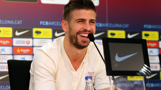 Piqué: “Hãy vững tin vào chúng tôi”