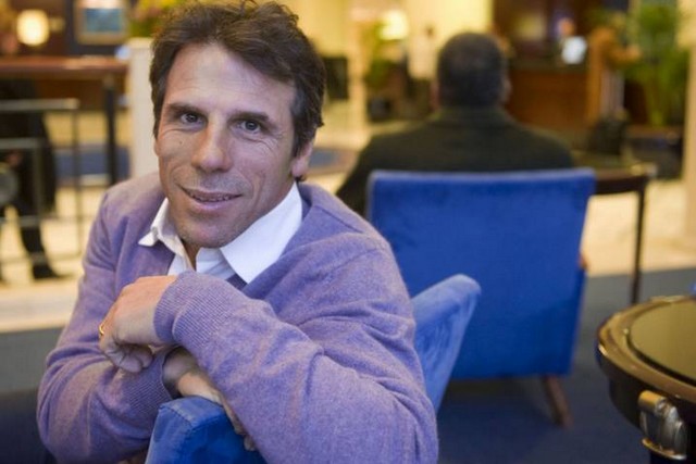 Gianfranco Zola: “Khi xem Barça thi đấu, tôi thấy một dòng sông”