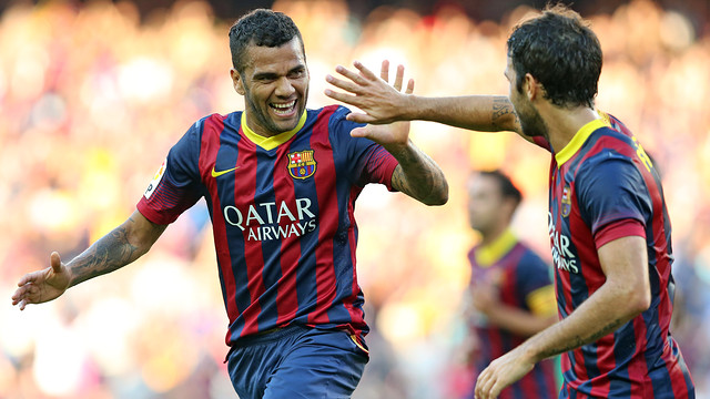 Alves và Cesc