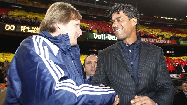 Bern Schuster và Frank Rijkaard